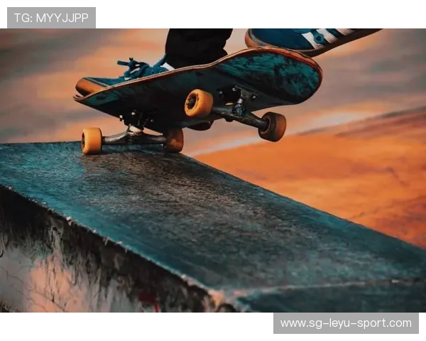 _滑板运动新星崛起：极限技巧令人惊叹_，滑板新招式